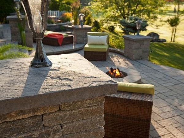 techo-bloc-pillar-fire