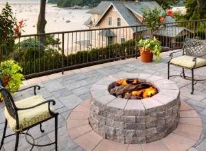 4 Cool Outdoor Fire Pit Designs for Your Yard