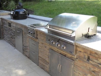 Primo grill and outdoor kitchen.